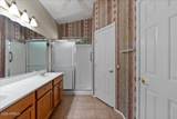 16189 Whitton Avenue - Photo 10