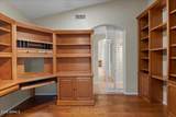 16189 Whitton Avenue - Photo 8
