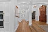 2918 Waterman Way - Photo 16