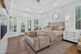 2918 Waterman Way - Photo 40