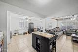3915 Cheery Lynn Road - Photo 14