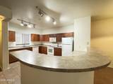 920 Devonshire Avenue - Photo 5