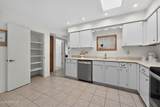 2064 Farnsworth Drive - Photo 8