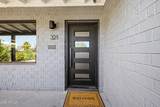 321 Whitton Avenue - Photo 3