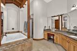 383 Red Fern Road - Photo 69