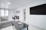 258 Sutherland Street - Photo 15
