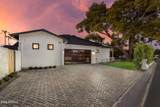 6838 Exeter Boulevard - Photo 8