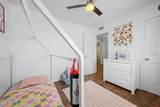 11349 Elton Avenue - Photo 18