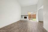 2202 Glenrosa Avenue - Photo 6