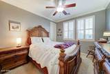 2946 Beverly Place - Photo 32