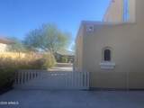 2946 Beverly Place - Photo 45