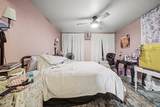 225 Standage - Photo 11