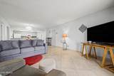1920 Lindner Avenue - Photo 6