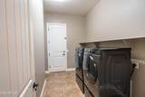 2948 Maplewood Street - Photo 24