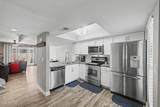 815 Grovers Avenue - Photo 15