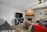 815 Grovers Avenue - Photo 9