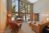 1385 University Avenue - Photo 18