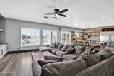 275 Desert Holly Drive - Photo 37