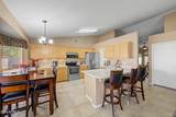 561 Hastings - Photo 11