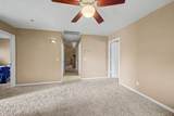 561 Hastings - Photo 15