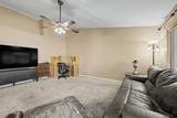 561 Hastings - Photo 8
