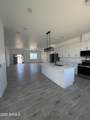 42120 Rovey Avenue - Photo 8