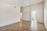 11219 Vernon Avenue - Photo 11