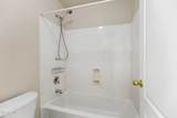 11219 Vernon Avenue - Photo 19