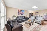 10822 Santa Fe Drive - Photo 4
