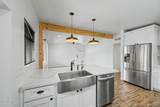 433 Beatryce Street - Photo 9