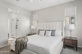 1676 Hampton Lane - Photo 16