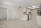 225 Standage - Photo 8
