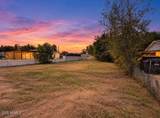 736 2nd Street - Photo 2
