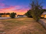 736 2nd Street - Photo 4