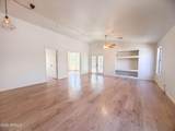 2756 Compton - Photo 3