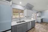 8708 Townley Avenue - Photo 9
