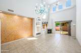 55 Corte Banca - Photo 8