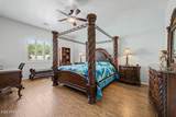 2758 Royal Wood Circle - Photo 20