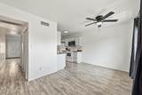 225 Standage - Photo 10