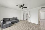 225 Standage - Photo 6