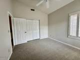 5526 Woodridge Drive - Photo 24