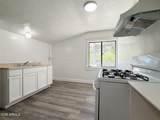 211 Latham Boulevard - Photo 23