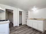 211 Latham Boulevard - Photo 24