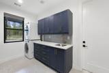 2554 T E Mccullough - Photo 30