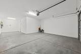 10201 Weldon Avenue - Photo 32