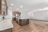 12041 Fillmore Street - Photo 14