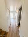 225 Standage - Photo 19