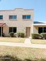 225 Standage - Photo 3
