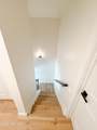 225 Standage - Photo 34