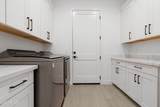 2083 Lincoln Court - Photo 32